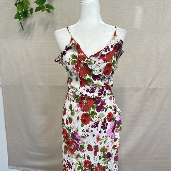Abercrombie & Fitch Floral Maxi Dress - Red and Green - Picture 3 of 6